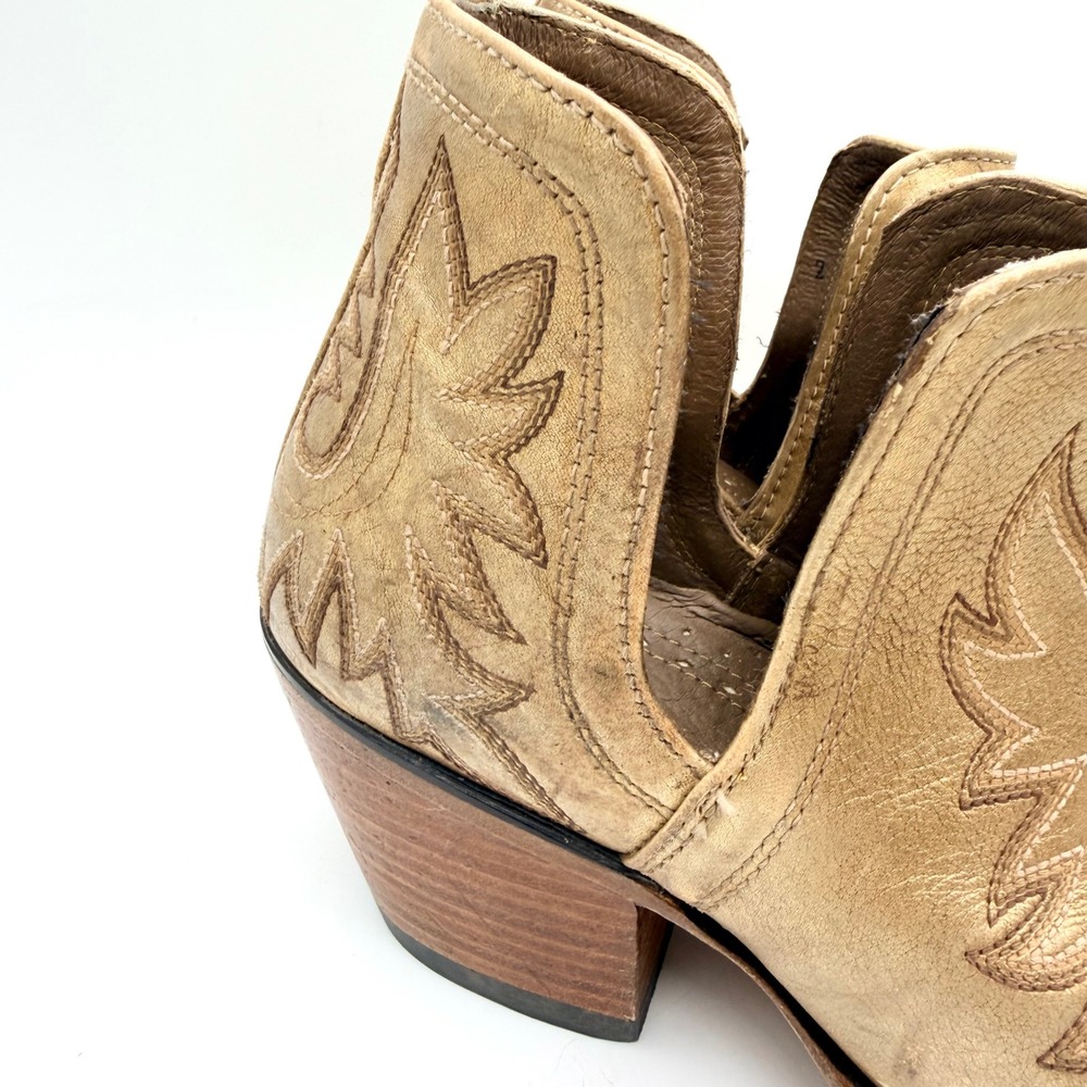 ARIAT Dixon Western Ankle Bootie In Distressed Gold Size 8.5 Coastal Cowgirl - Picture 3 of 13